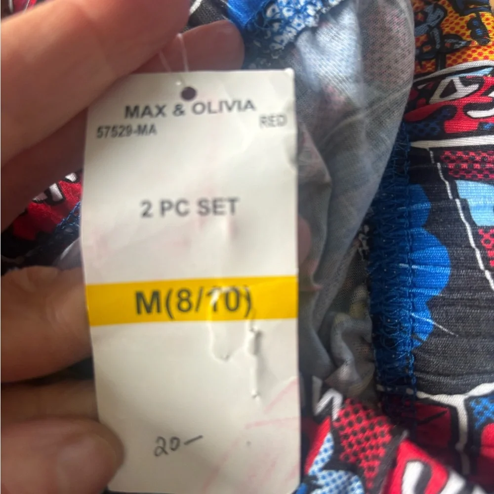 Max & Olivia vibrant shorts